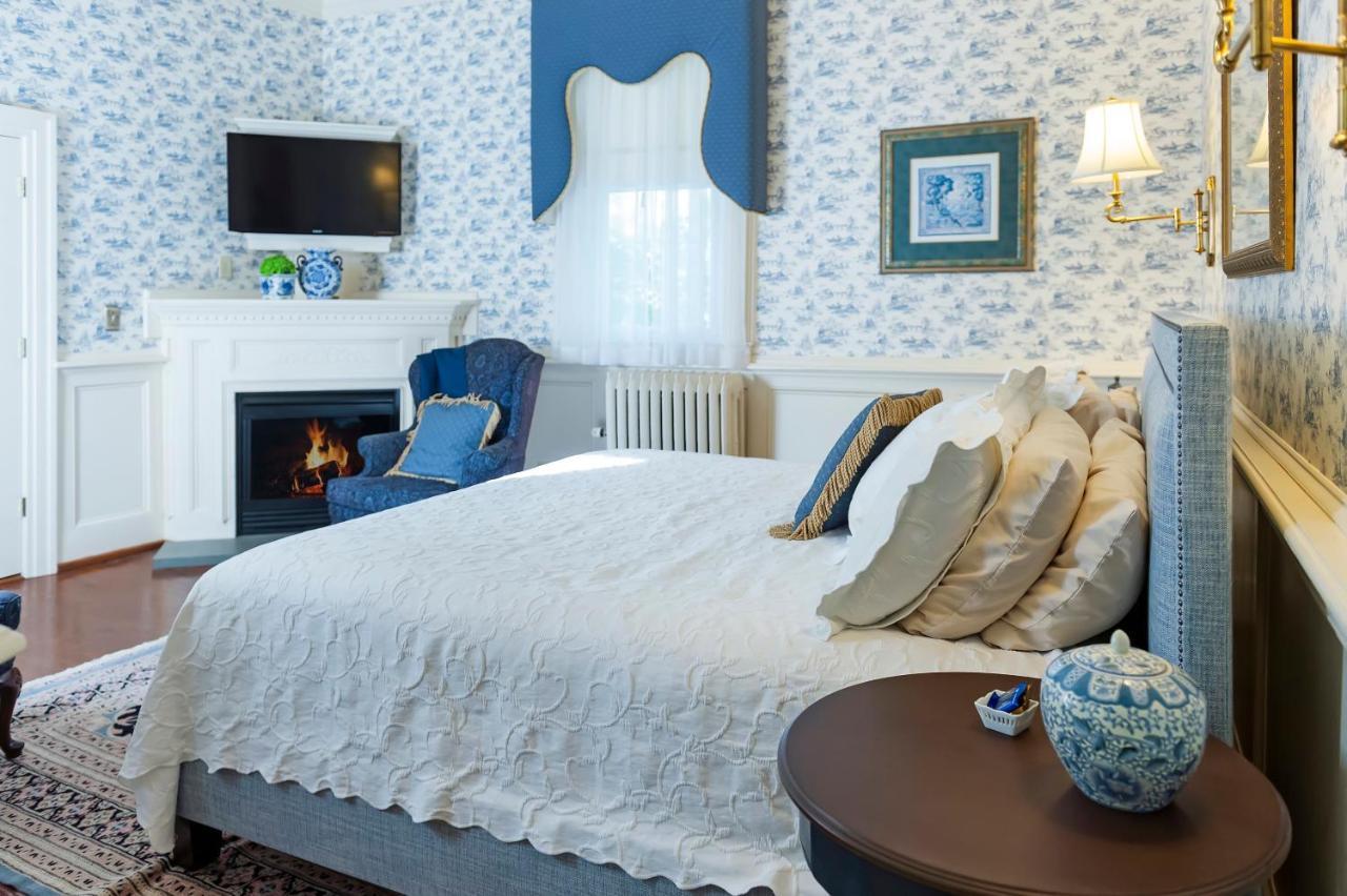 Arrowhead Inn Дарем Екстер'єр фото